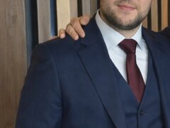 Tanar 27ani ( generos relatie pe termen lung)